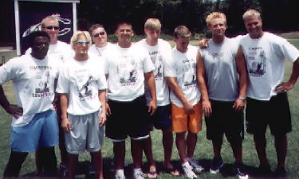 staff -National Kicking Service staff-group-National-Kicking-Service-kickpunt